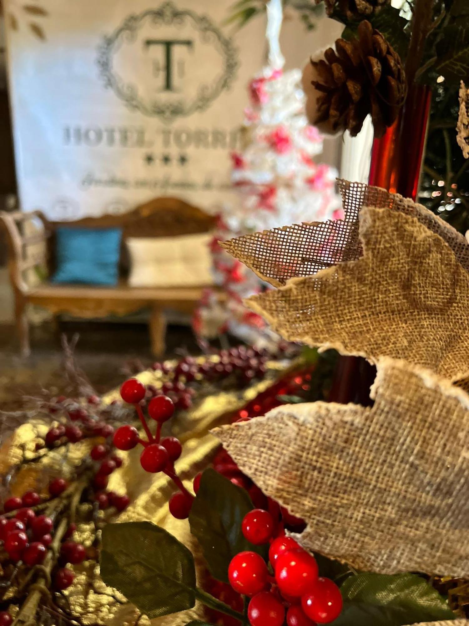 Hotel Torres I Villanueva Del Arzobispo Eksteriør billede