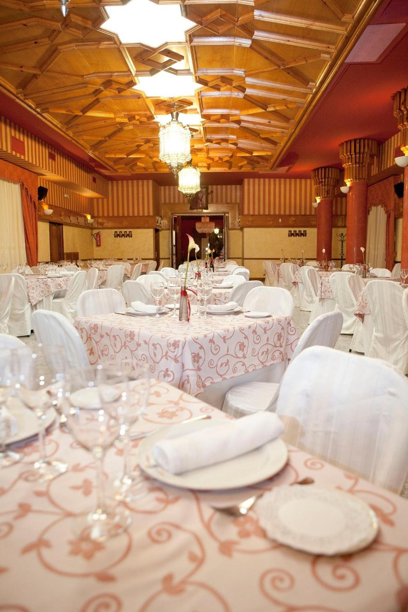 Hotel Torres I Villanueva Del Arzobispo Eksteriør billede